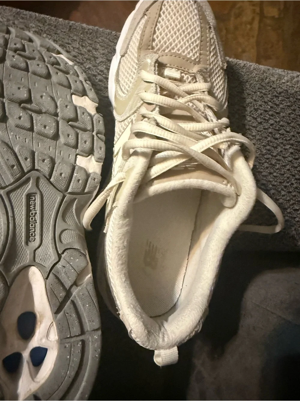 New Balance Women's Cream/Tan Athletic Sneakers